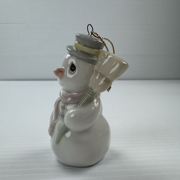 Vintage 1994 Precious Moments Snowman Ornament Porcelain PMI Christmas - Picture 3 of 7